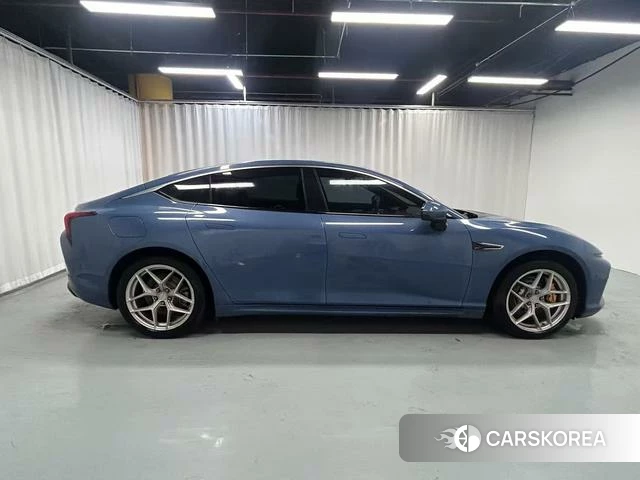 Nezha Automobile Nezha S id 4213973 из Китая 10