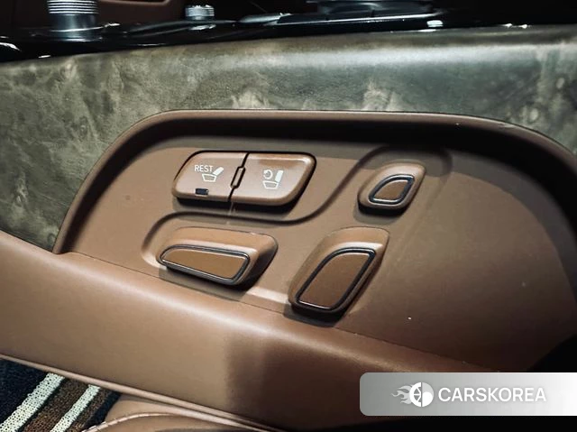 Genesis G90 id 4836642 из Кореи 10