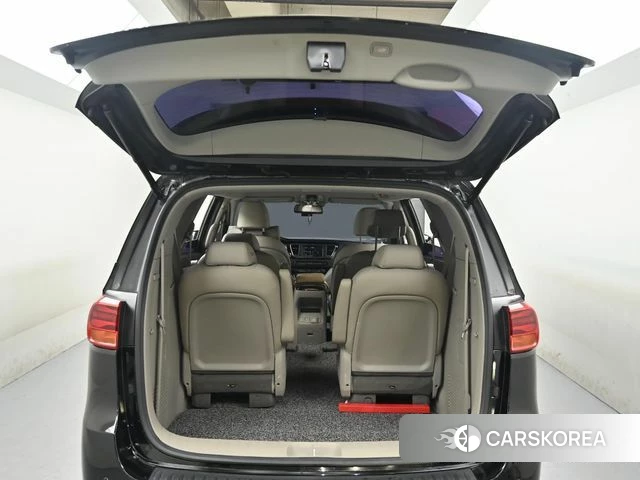 Kia The New Carnival id 4698798 из Кореи 10