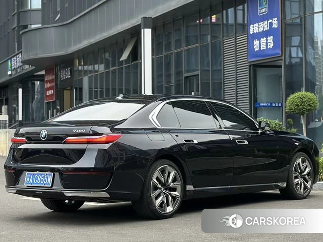BMW 7 series id 4273067 из Китая 10