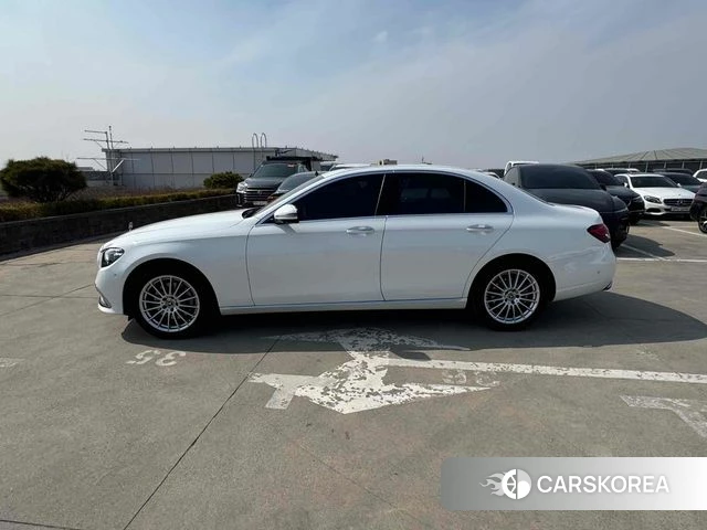 Mercedes-Benz E-Class W213 id 3832982 из Кореи 10