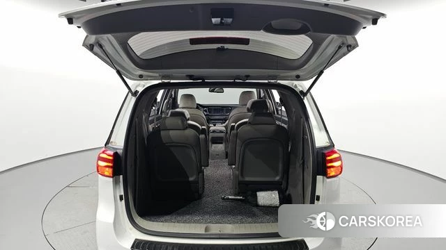 Kia The New Carnival id 3893968 из Кореи 10