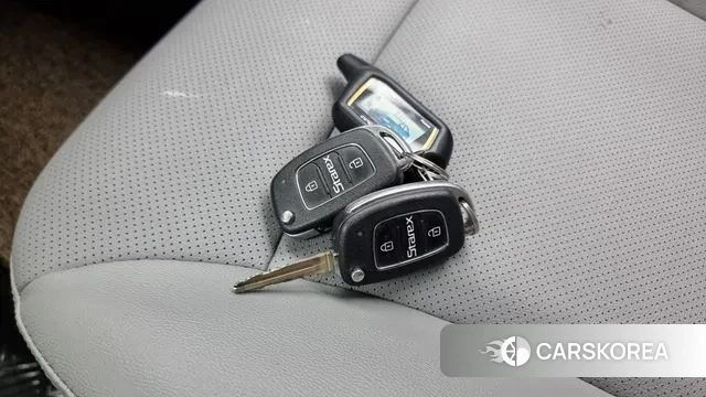 Hyundai The New Grand Starex id 3009222 из Кореи 10