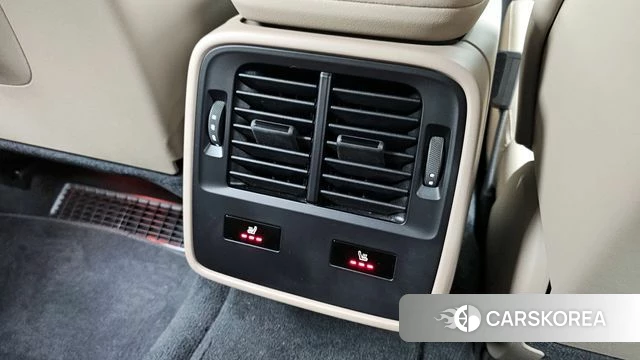 Porsche Taycan id 3860348 из Кореи 10