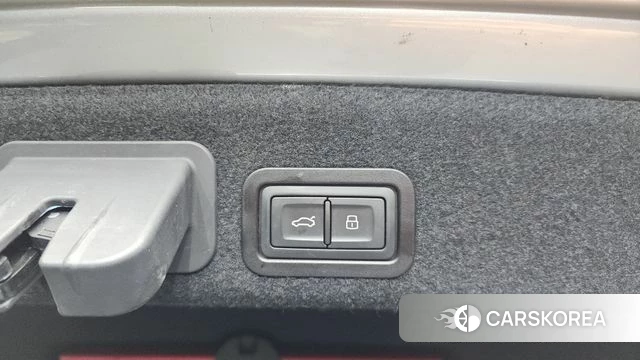 Audi New A6 id 3880201 из Кореи 10