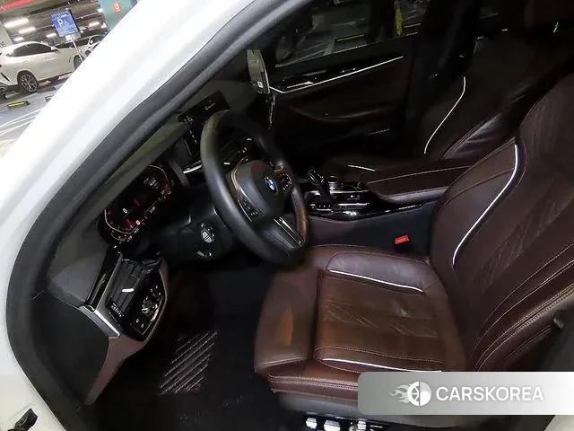 BMW 5 Series (G30) id 3757511 из Кореи 10