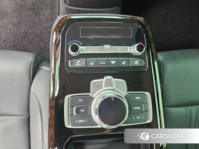 Genesis G90 id 4424640 из Кореи 10