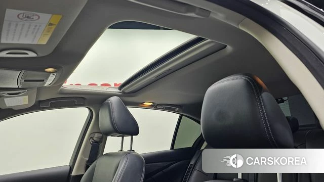 Infiniti Q50 id 4520606 из Кореи 10