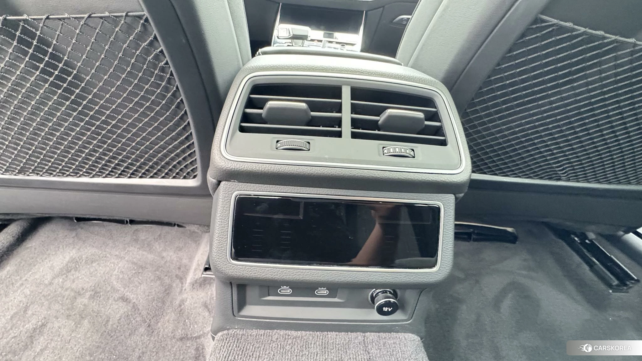 Audi A6L id 4441146 из Китая 9