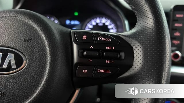 Kia Stonic id 4558024 из Кореи 10
