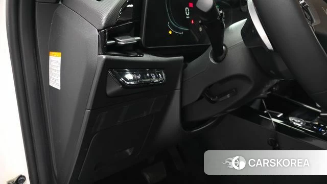 Kia Di Ol Nu Niro id 4555833 из Кореи 10