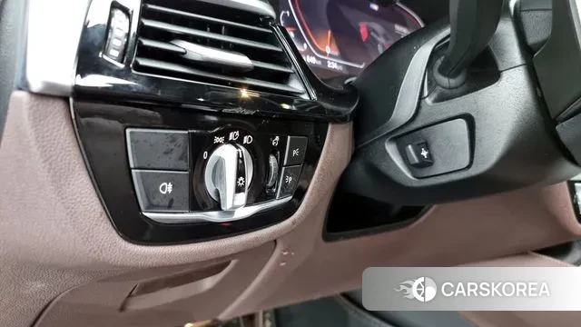 BMW 6 Series GT (G32) id 2930387 из Кореи 10