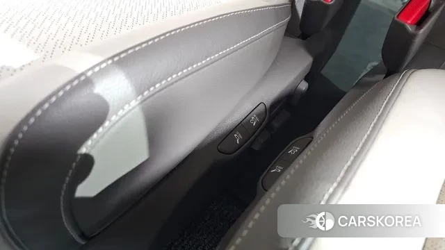 Kia Carnival 4th generation id 3529578 из Кореи 10