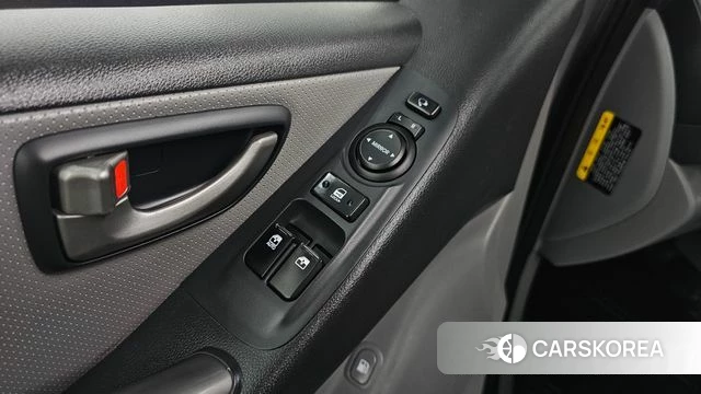 Hyundai The New Grand Starex id 4658220 из Кореи 10