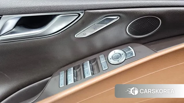 Genesis G80 (RG3) id 3433340 из Кореи 10