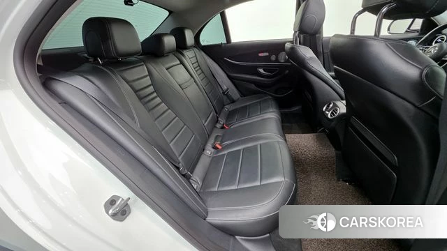 Mercedes-Benz E-Class W213 id 3942738 из Кореи 10