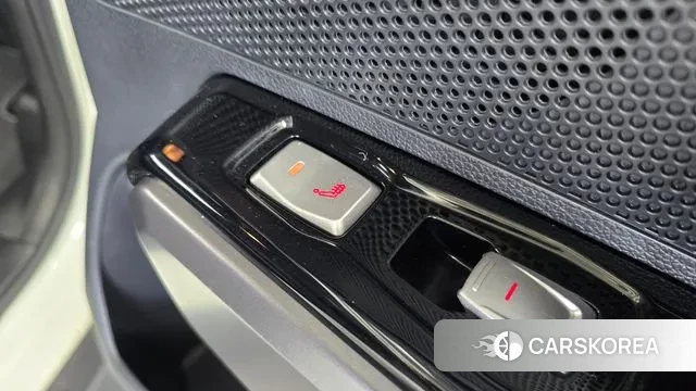 Ssangyong Tivoli Air id 3703443 из Кореи 10