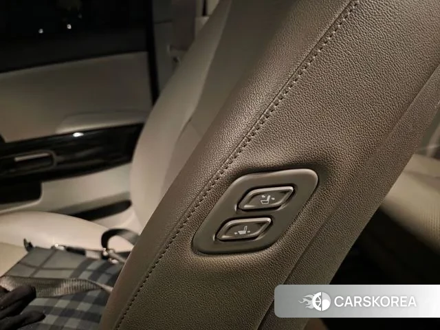 Kia The New Carnival id 3595792 из Кореи 10