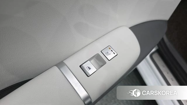 Hyundai Grandeur Hybrid (GN7) id 3909245 из Кореи 10