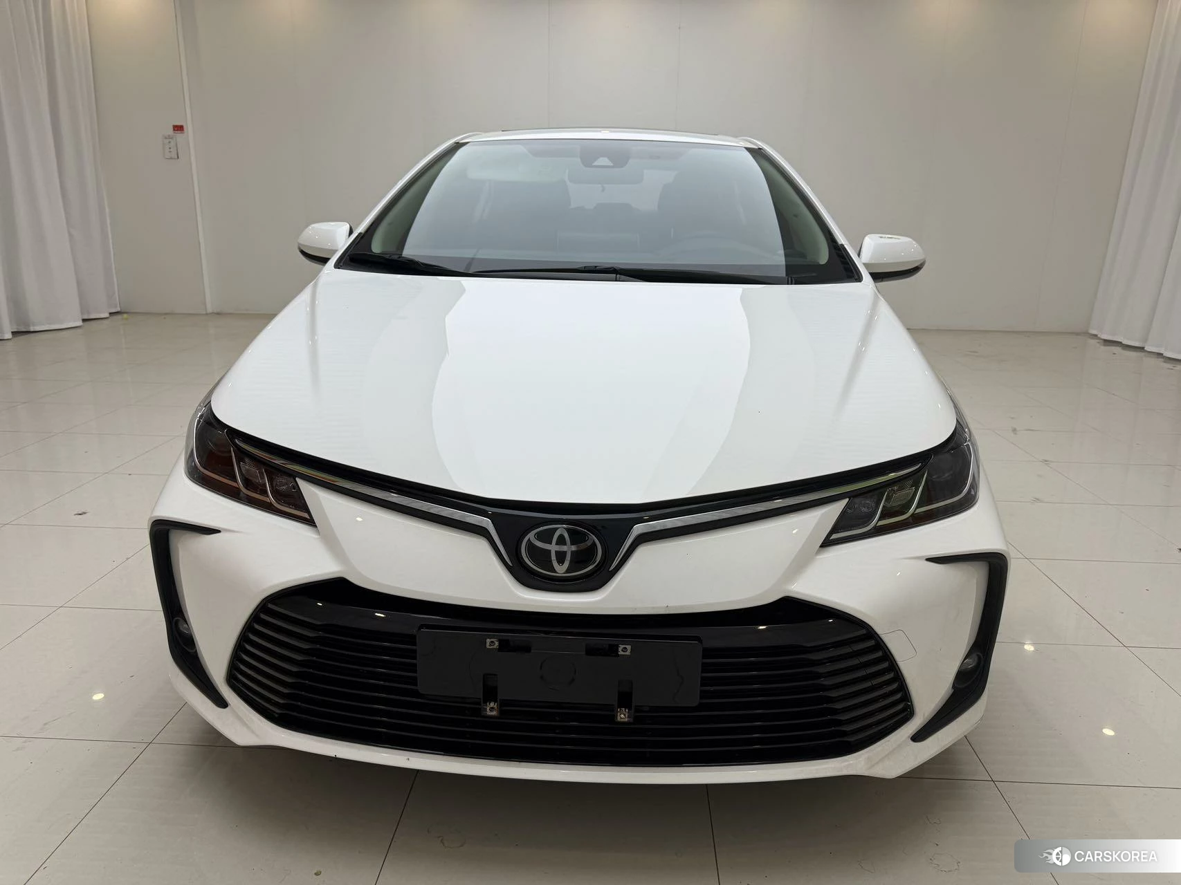 Toyota Corolla id 4467948 из Китая 10
