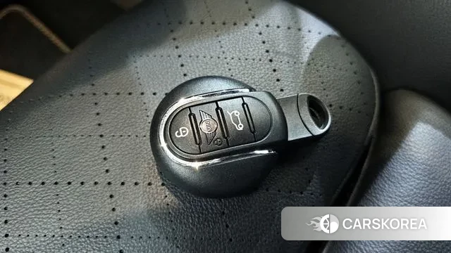 Mini Cooper Electric id 2964600 из Кореи 10