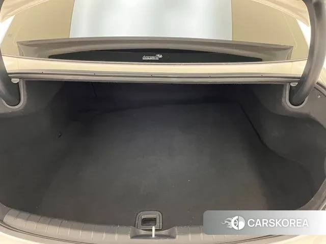 Hyundai The New Grandeur IG id 3726775 из Кореи 10