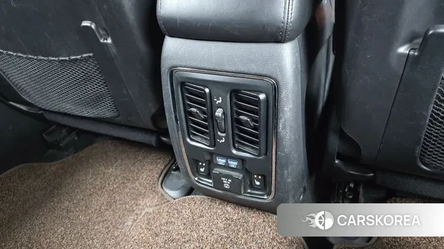 Jeep Grand Cherokee id 3361536 из Кореи 10