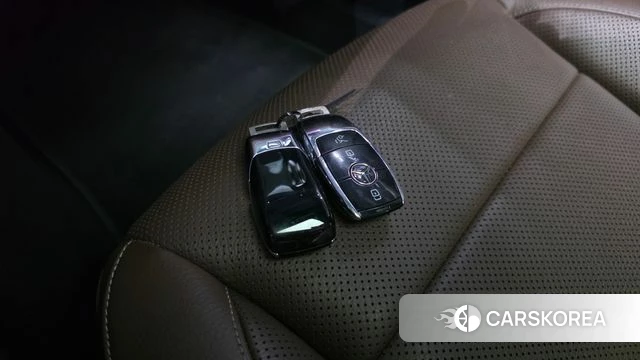 Mercedes-Benz E-Class W213 id 4671256 из Кореи 10