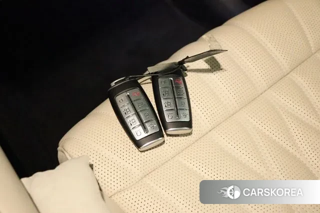 Genesis GV70 id 3041275 из Кореи 10