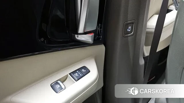 Kia The New Carnival 4th Generation id 3538416 из Кореи 10