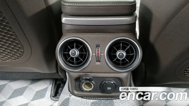 Kia Stinger id 2876783 из Кореи 10