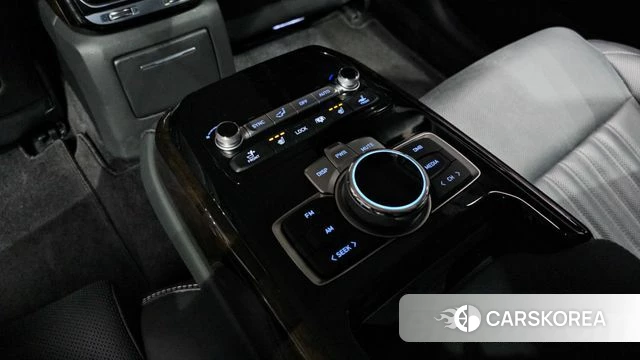 Genesis G90 id 3899293 из Кореи 10