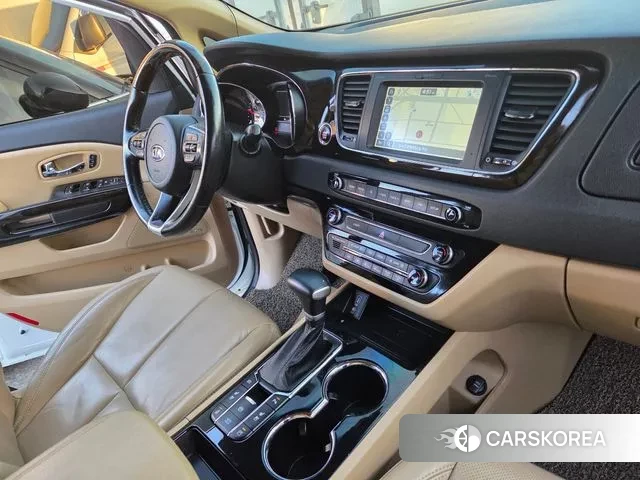 Kia The New Carnival id 3601916 из Кореи 10