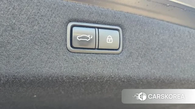 Genesis G90 id 3479717 из Кореи 10