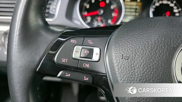 Volkswagen The New Passat id 4285953 из Кореи 10