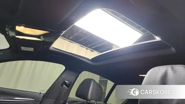 BMW 5 Series (G30) id 3433468 из Кореи 10