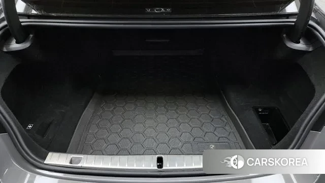 BMW 7 Series (G11) id 3740635 из Кореи 10