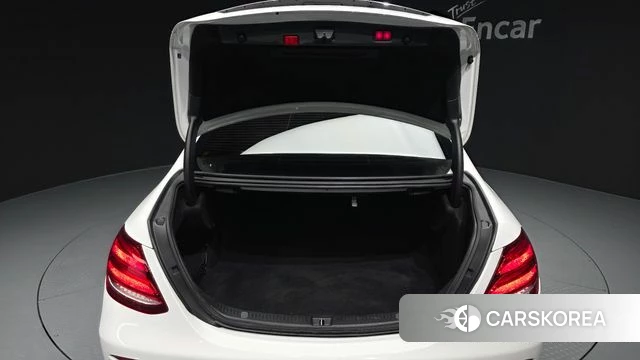Mercedes-Benz E-Class W213 id 4637544 из Кореи 10