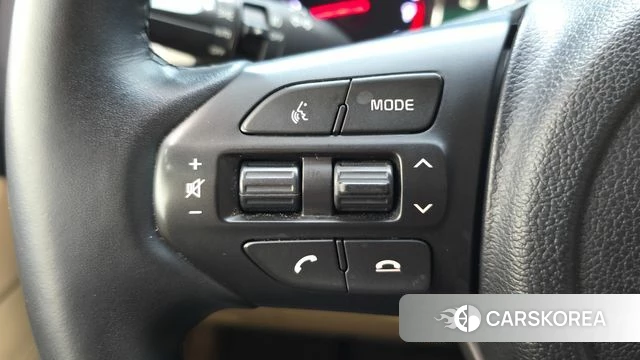 Kia The New Carnival id 4677731 из Кореи 10