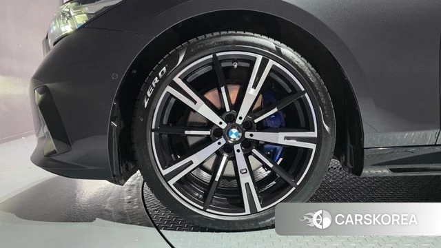 BMW 5 Series (G60) id 4783310 из Кореи 10