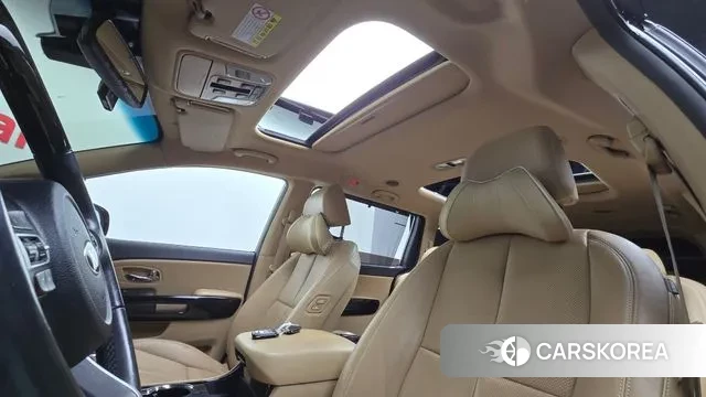 Kia The New Carnival id 3612618 из Кореи 10