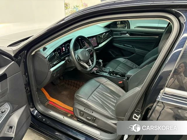 Volkswagen Passat id 4258842 из Китая 10