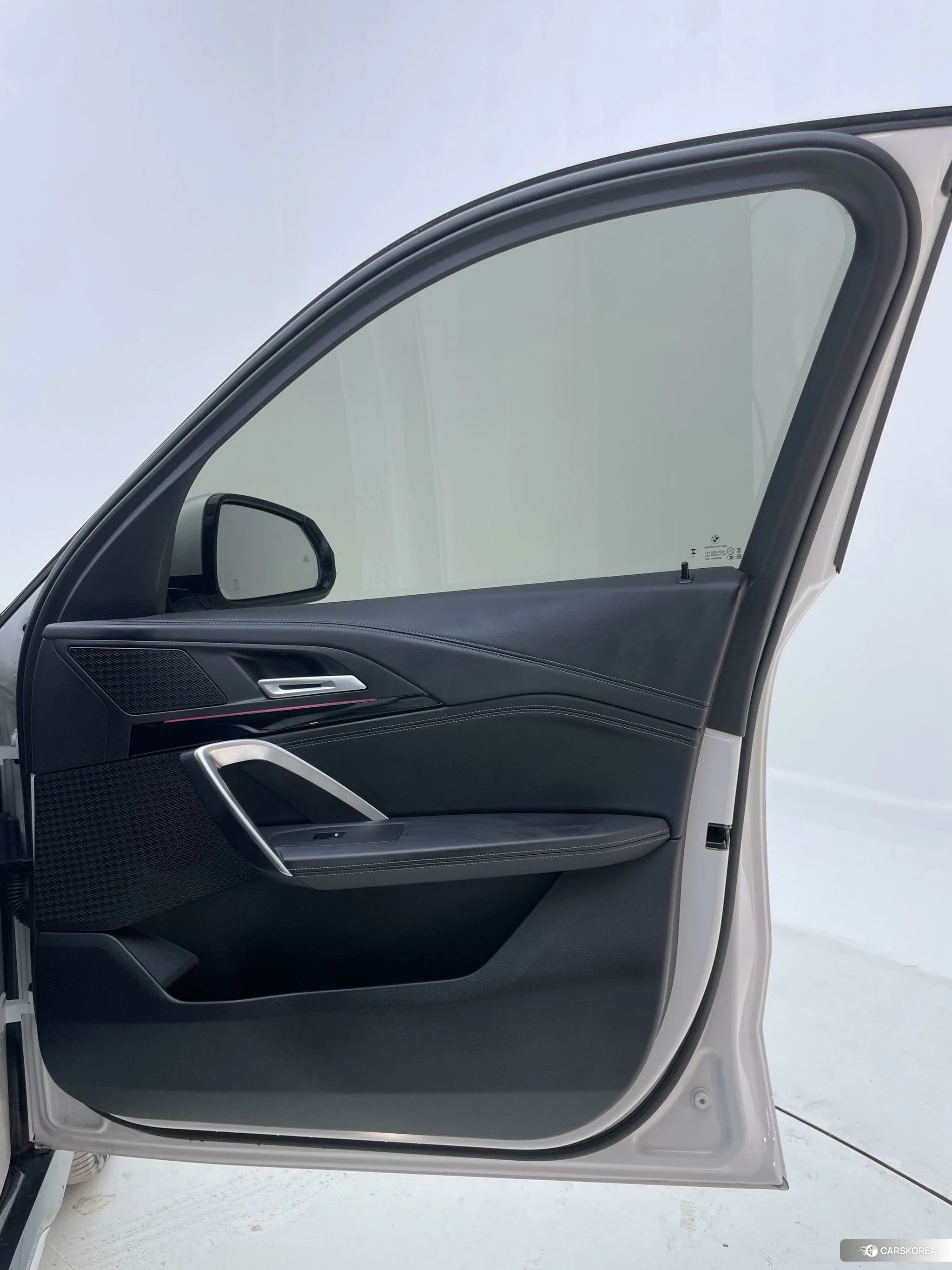 BMW X1 id 4468128 из Китая 10