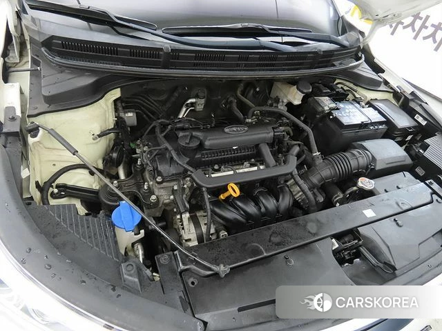 Kia Stonic id 4900968 из Кореи 10