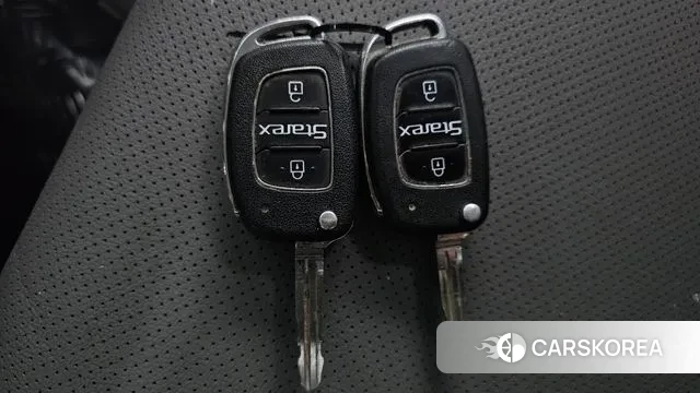 Hyundai The New Grand Starex id 3474898 из Кореи 10