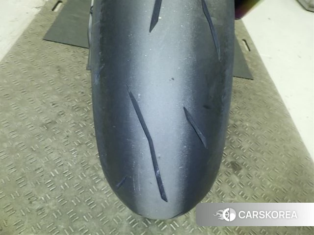 Проданный Honda CBR1000RR ABS id 3994928 из Японии, фото 10