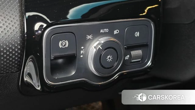 Mercedes-Benz A-Class W177 id 4881071 из Кореи 10