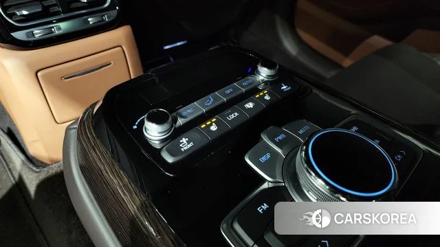 Genesis G90 id 3860378 из Кореи 10