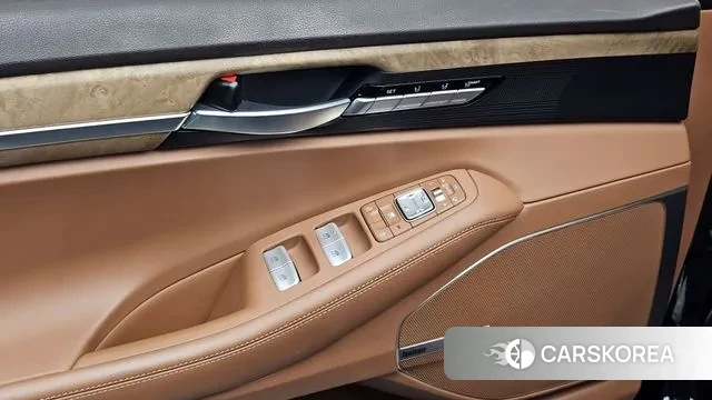 Genesis G90 id 3513744 из Кореи 10