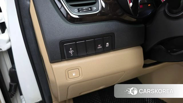Kia The New Carnival id 4465626 из Кореи 10
